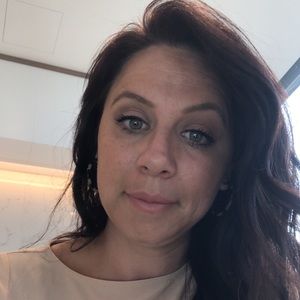 Meet your Posher, Cher